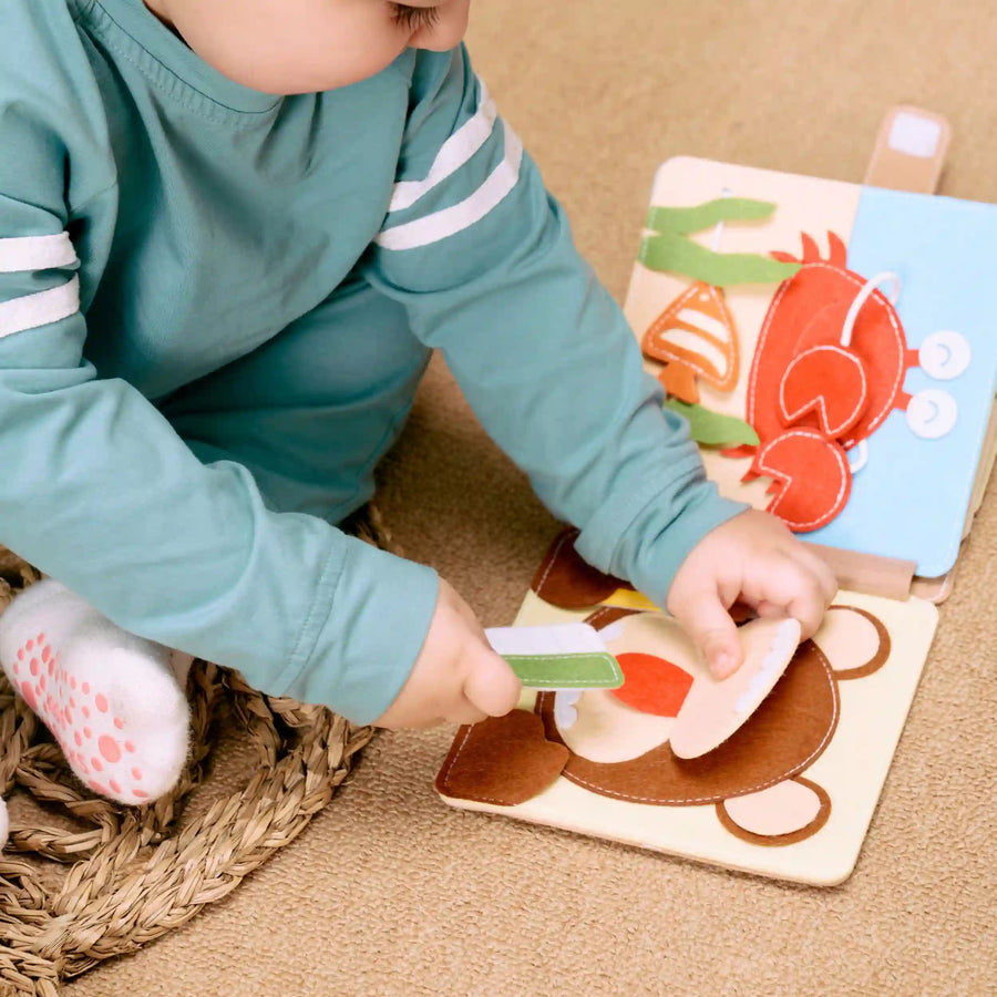 Mini Quiet Book Löwe – Filzseite 4