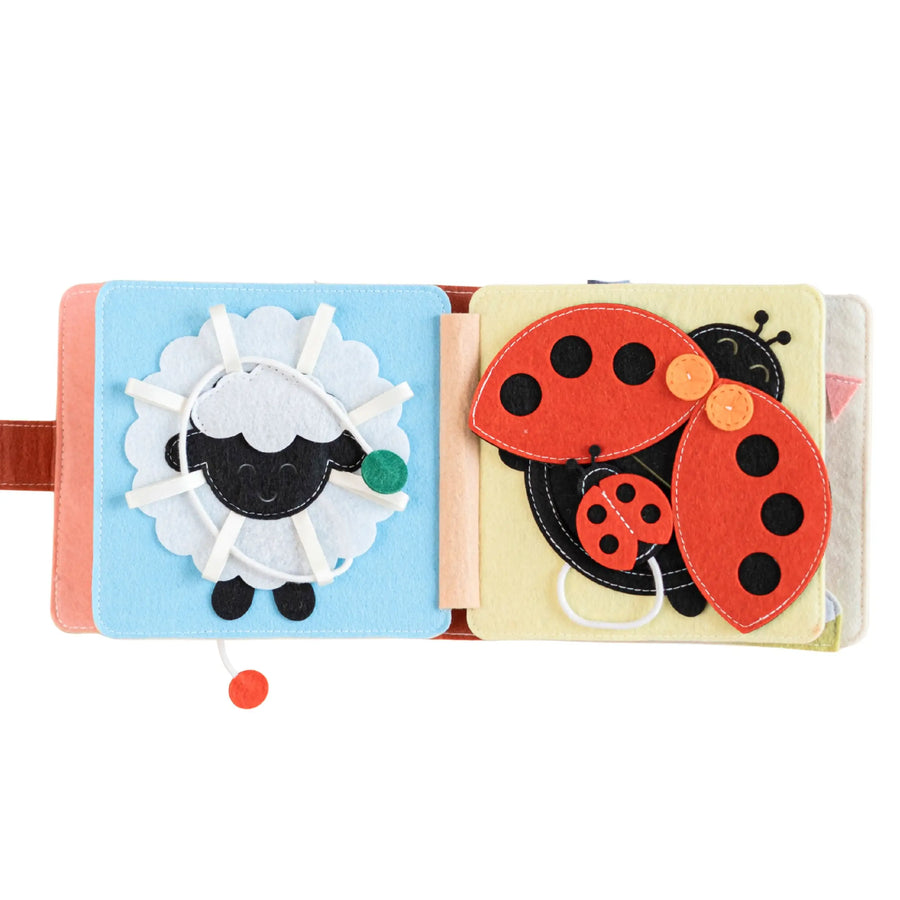 Mini Quiet Book Hase – Filzseite 7
