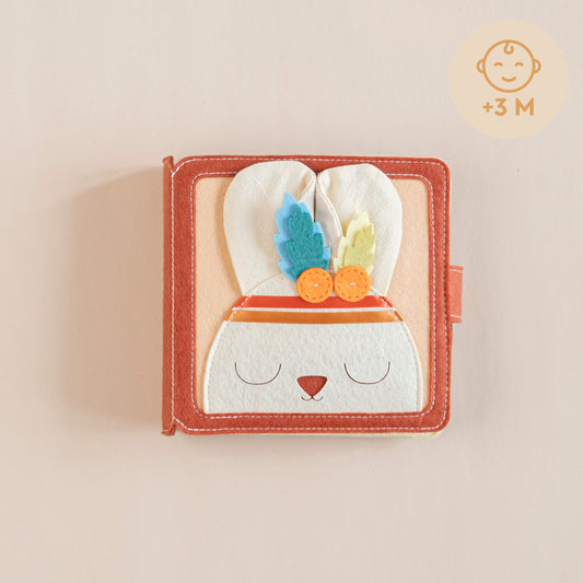 Mini Quiet Book Hase